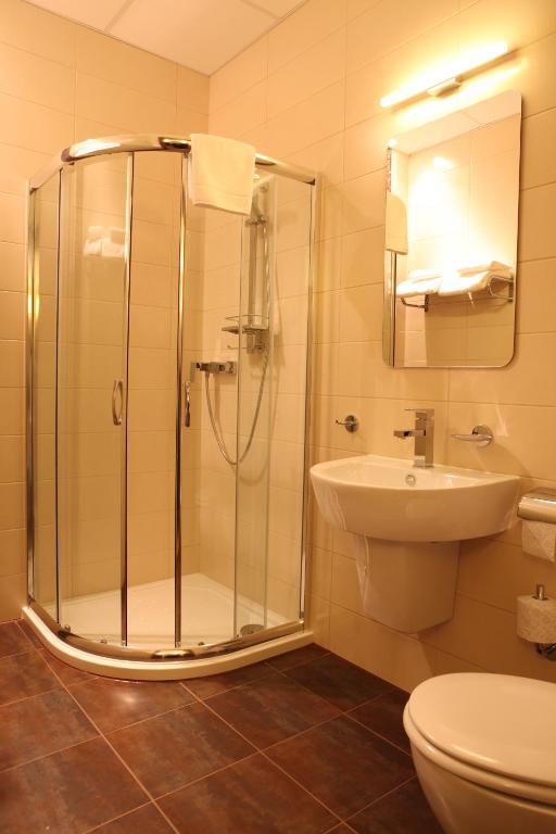Hotel Srodmiejski Zielona Gora  Room photo